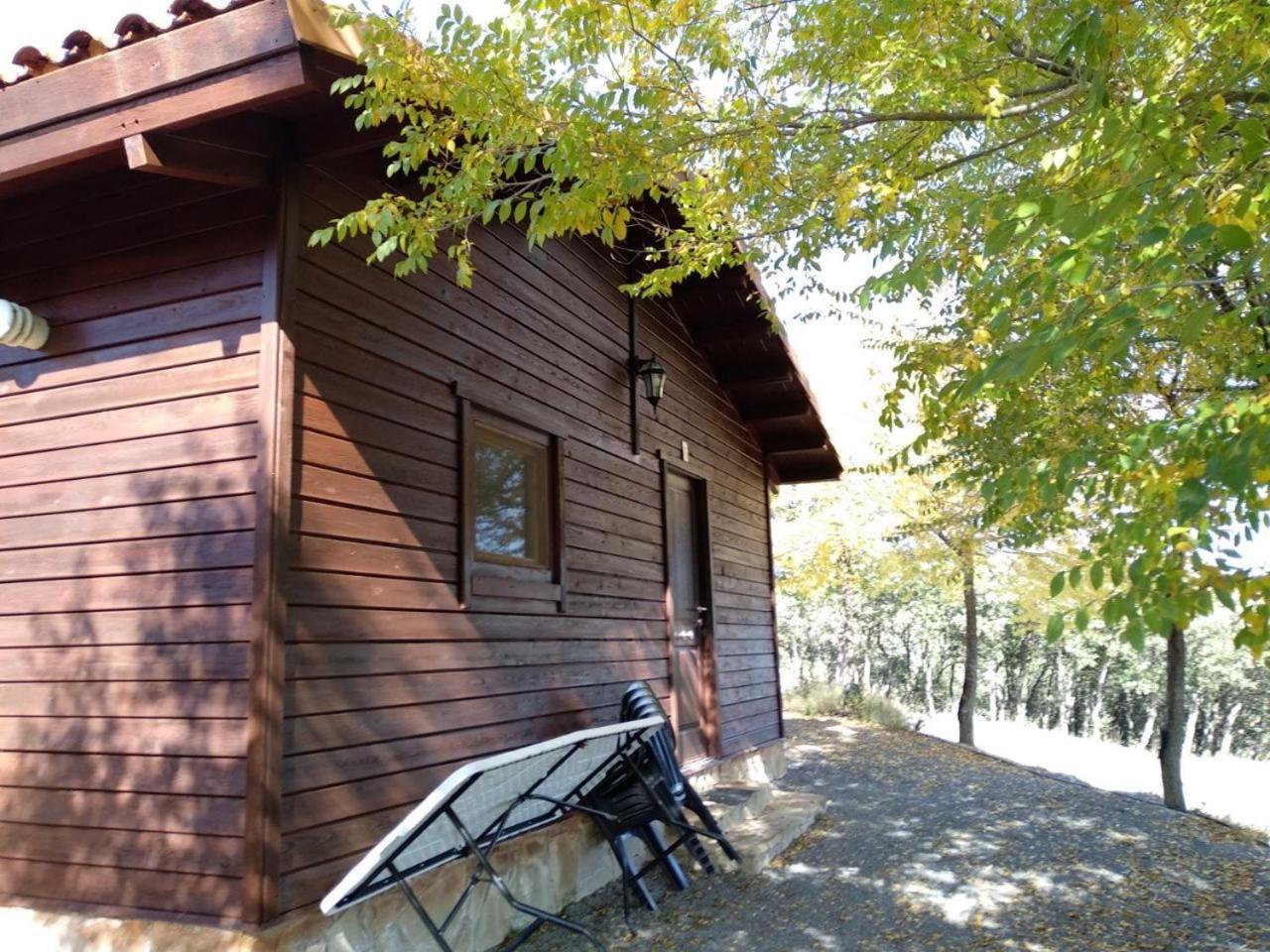 Camping Casa Fausto Cerca De Dinopolis Formiche Alto Exterior photo