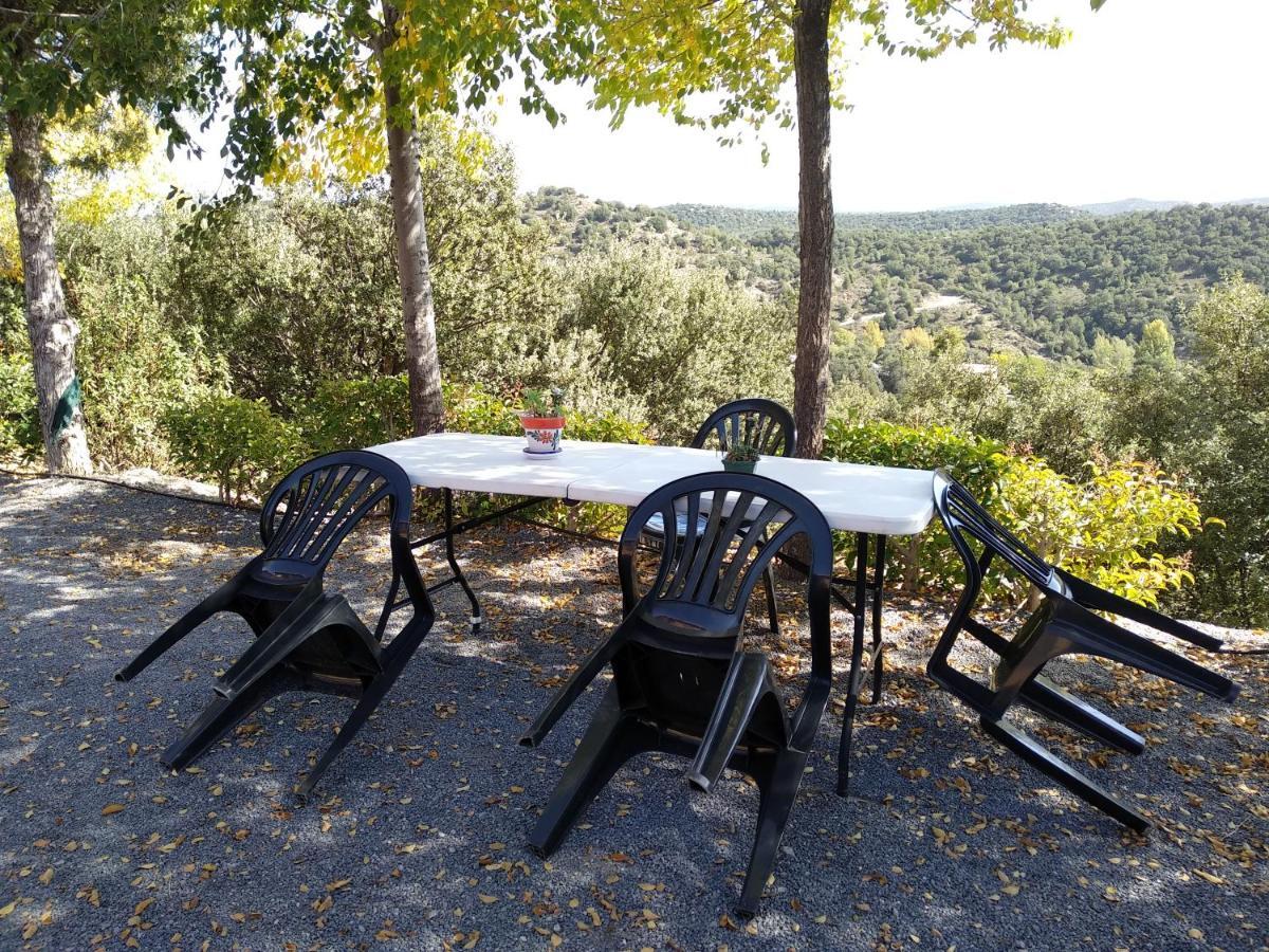 Camping Casa Fausto Cerca De Dinopolis Formiche Alto Exterior photo